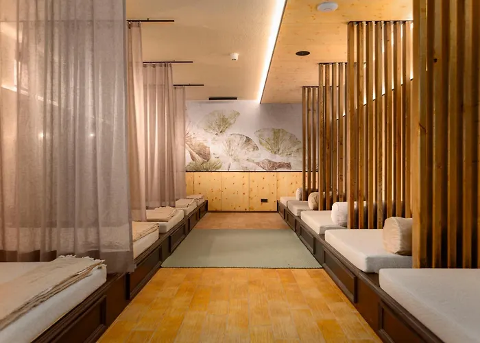 Hotel Carpe Solem 4 4*